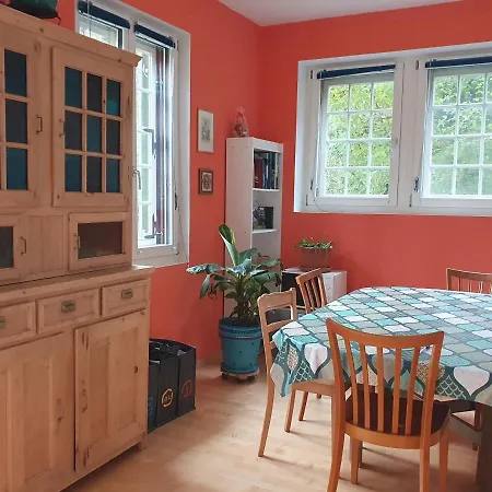 Zentral Gelegene Mit Grossem Garten إنترلاكن