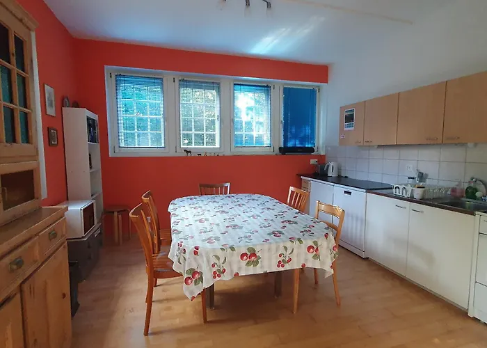 Zentral Gelegene Mit Grossem Garten *