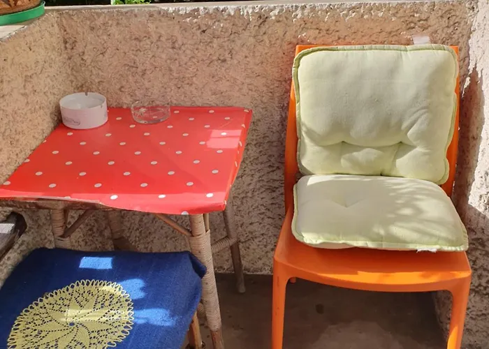 Zentral Gelegene Mit Grossem Garten Апартаменты Интерлакен